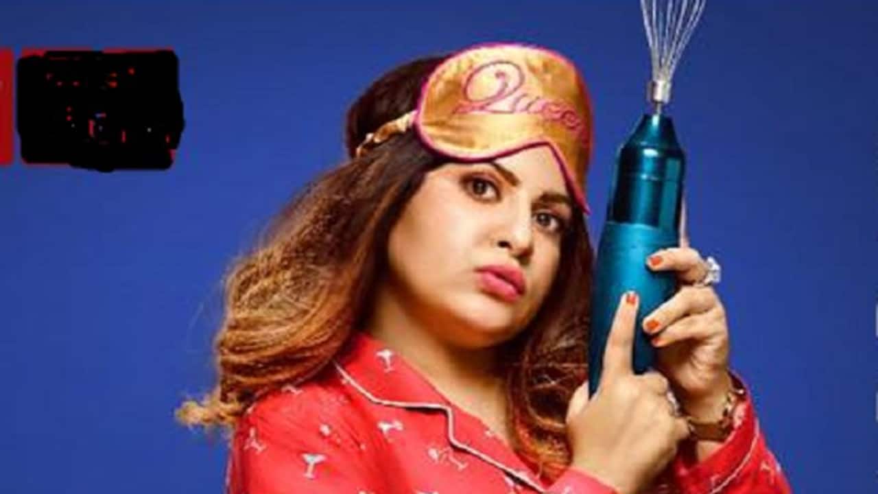 मल्लिका  बीमार हैं, उनके लिए दुआ कीजिए