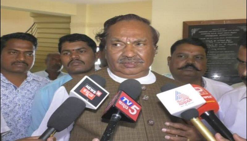 Eshwarappa Takes a Dig on Siddaramaiah in Badami