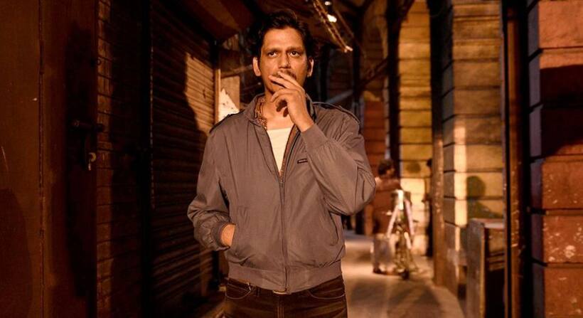 'डार्लिंग्स' के मेकर्स पर विजय वर्मा ने साधा निशाना, बोले  'पोस्टर में नहीं दिखता मेरा चेहरा', वीडियाे वायरल