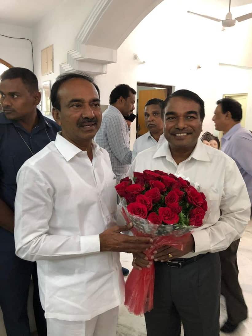 తాజా ట్విస్ట్: ఈటల రాజేందర్ తో బీసీ సంఘాల భేటీ