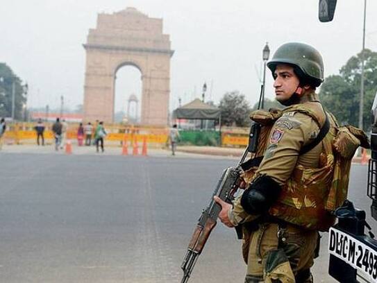 Intelligence agencies caution more about Pulwama type Terror Attack, Shawl  and Dry Fruit seller on radar
