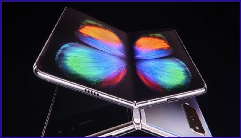 Samsungs foldable phone is the Galaxy Fold