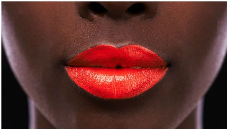 Chemicals found in pregnant womens lipsticks is not good for your kid