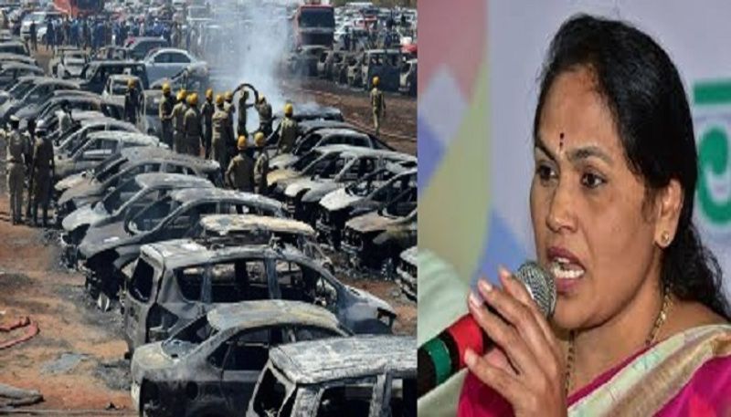 BJP MP Shobha Karandlaje Blames the karnataka govt over fire mishap at the Aero show