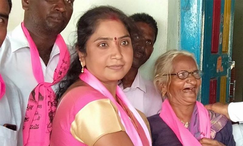  I Will join in Congress Soon Says BRS MLA  Rekha Naik  lns