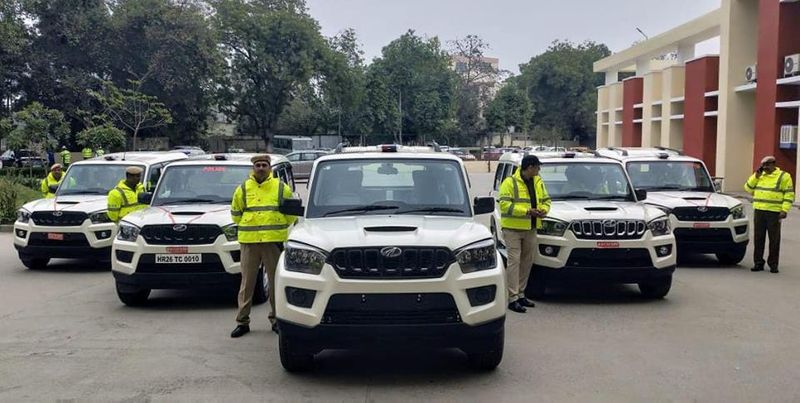 SSG presented Mahindra Scorpio car for Gurugaon police patrolling