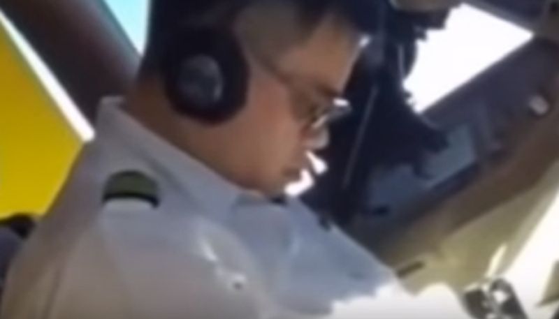 A senior China Airlines Captain has been filmed sleeping in command of Boeing