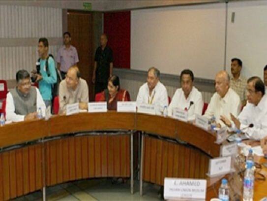 Modi government call all party meeting in evening, PM Modi informed president and vice president after air strike in Pakistan