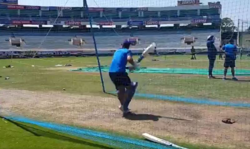 watch sixes challenge at nets by ms dhoni and team