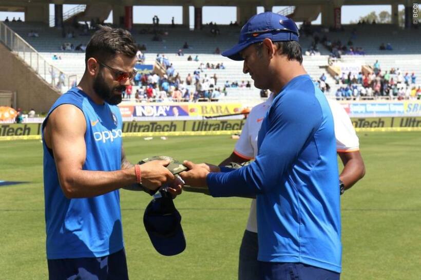 India vs Australia: शहीदों का सम्मान,  सेना की टोपी पहनकर मैदान में उतरी टीम इंडिया