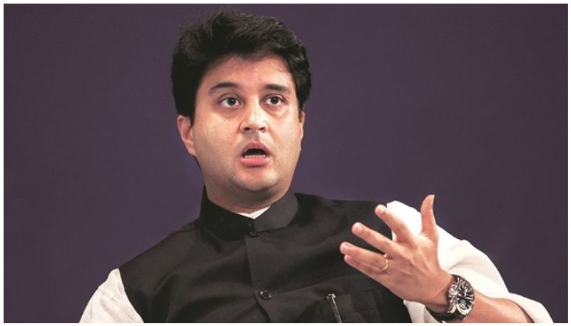 Jyotiraditya Scindia and mother test positive for coronavirus, admitted to Delhi hospital