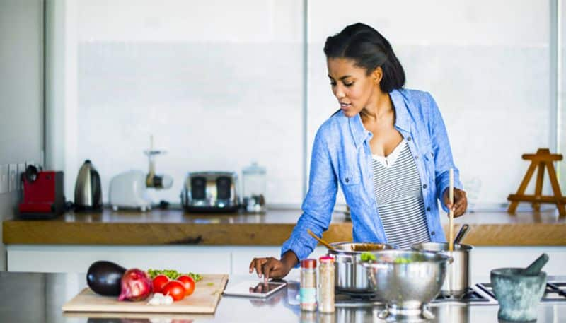 5 must have kitchen appliances for working women