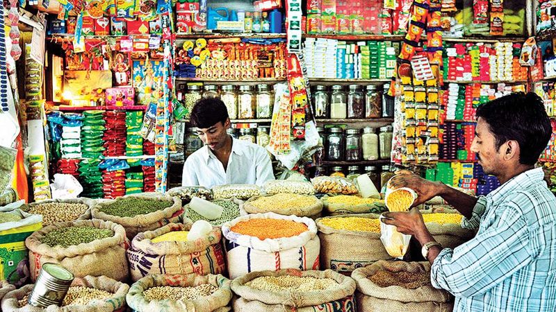 DC Warns shopkeepers for increasing vegetables price