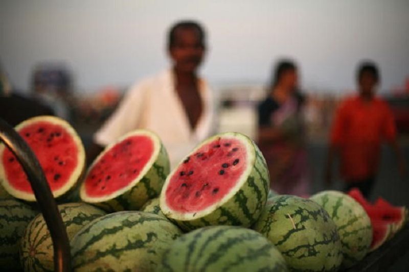 Watermelon Merchants Faces Problems in Ballari due to LockDown