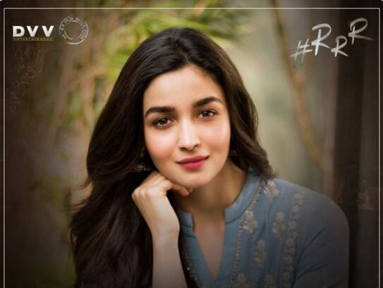 RRR: bahubali director rajamouli direct alia and ajay devgn in his movie