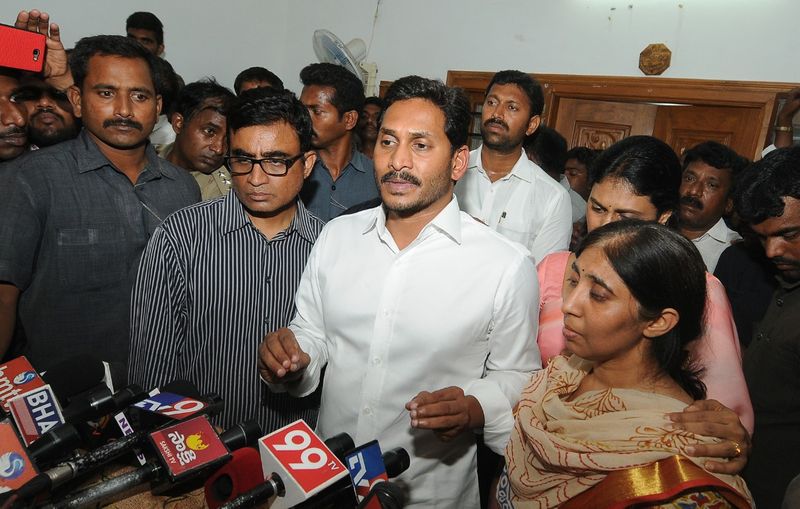 Family Trouble For Jagan Reddy As Cousin Goes To Court Over 2019 Murder