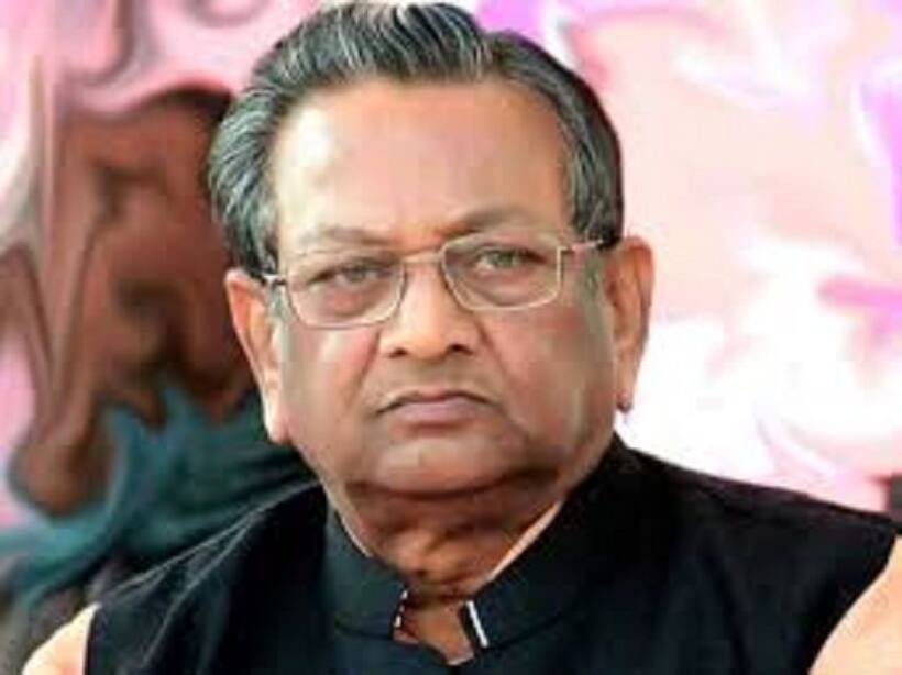 टिकट वितरण से पहले ही भाजपा सांसद श्यामाचरण गुप्ता ने छोड़ी पार्टी, सपा ने बांदा से बनाया प्रत्याशी