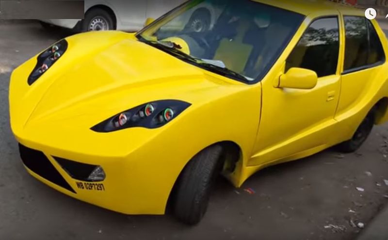 Maruti suzuzki esteem modified as a super car turned into cartoon car