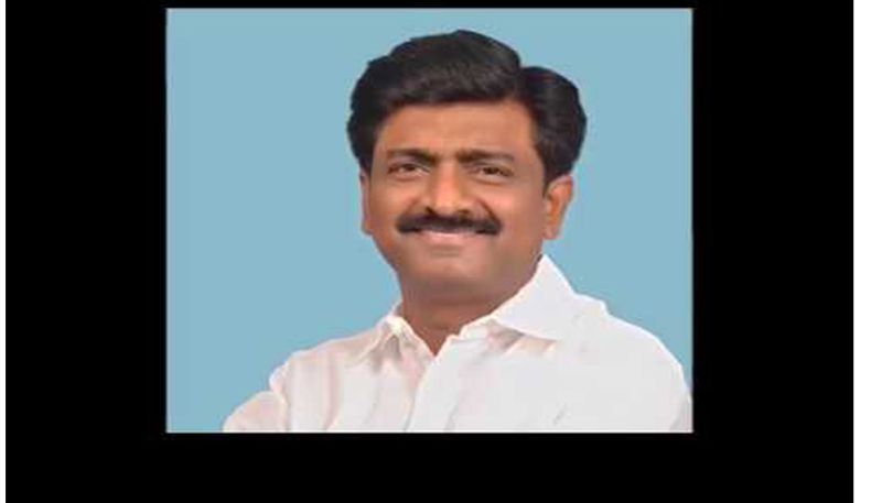 AP Government  Cancelled  Gunmen To  Former  MLC  B.Tech  Ravi  lns 