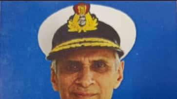 Vice admiral karmveer singh will become new naval chief