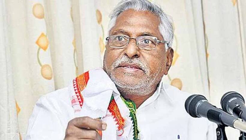 లిక్కర్ క్వీన్.. బతుకమ్మపై గౌరమ్మను కాదు మందు బాటిల్ పెడతావేమో.. : కవితపై జీవన్ రెడ్డి ఫైర్ (వీడియో)