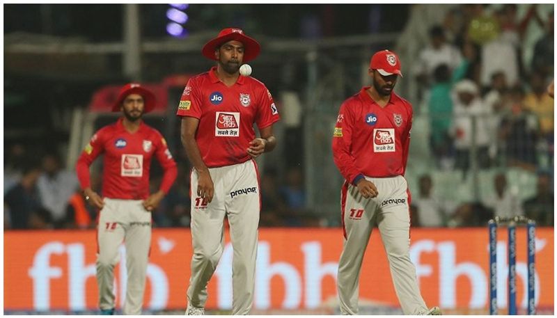 ipl 2019 Ravichandran Ashwin forgot player names while toss