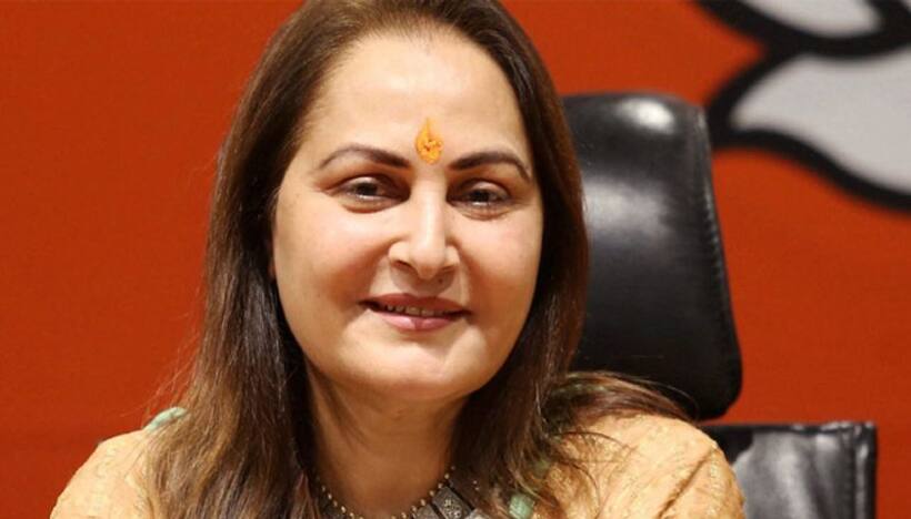 जया प्रदा का आजम खान पर हमला, 'बहन भी कहते हो, नाचने वाली भी, कैसे भाई हो?'