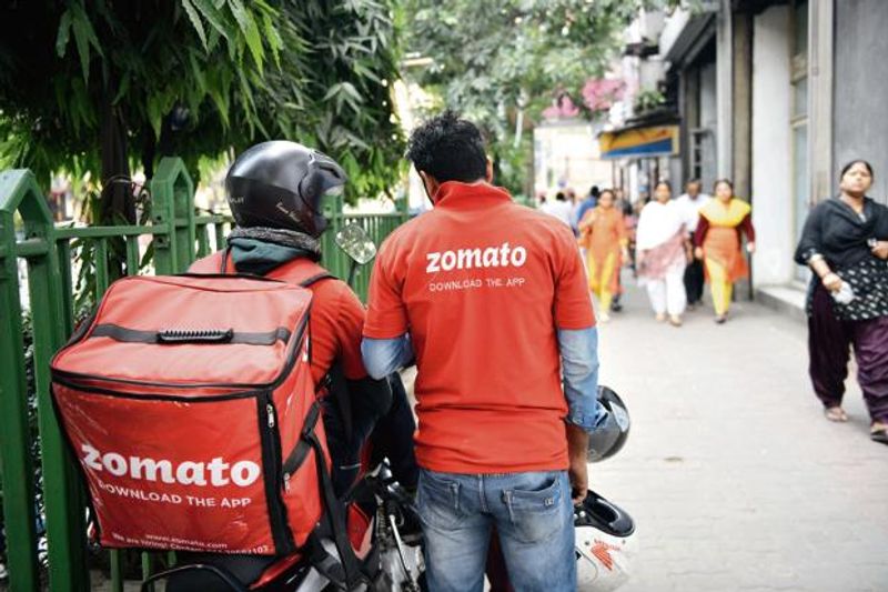 zomato delivery boy amazing treat