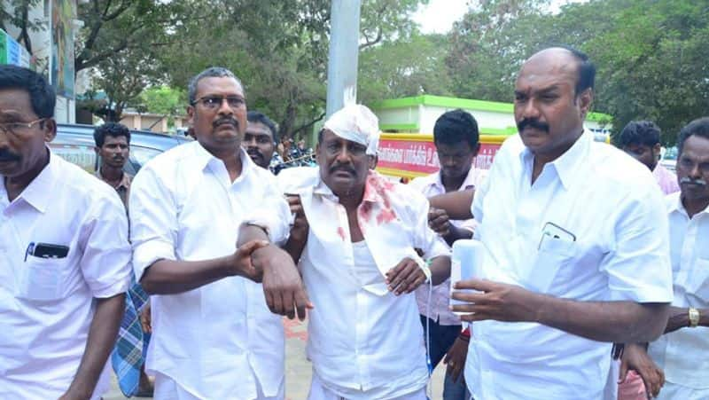 bottle throw nainar nagendran...injured aiadmk