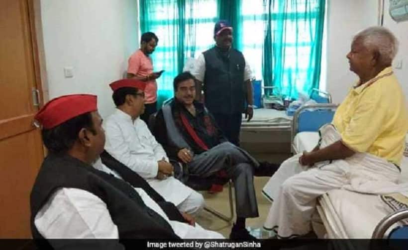 आखिर क्यों अस्पताल में लालू प्रसाद यादव के वार्ड की चेकिंग कर रही है झारखंड पुलिस