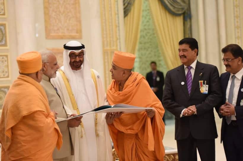 चुनाव के बीच में पीएम मोदी इस मुस्लिम देश में करेंगे हिंदू मंदिर का शिलान्यास