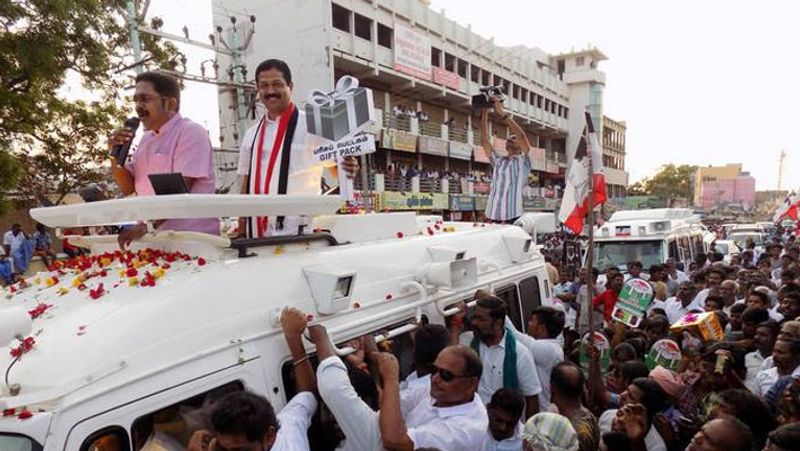 AMMK election campaign... 2 teacher suspended