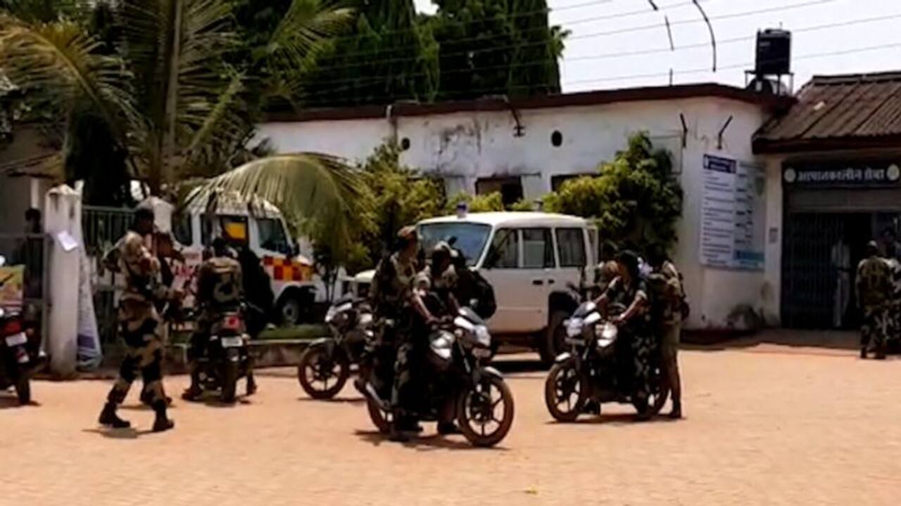 छत्तीसगढ़ में नक्सलियों से मुठभेड़, बीएसएफ के चार जवान शहीद, दो घायल