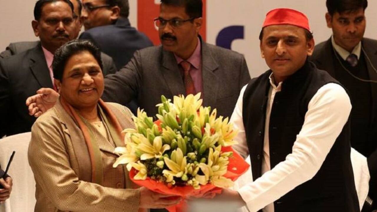 नवरात्र में देवबंद से चुनावी बिगुल फूंकेंगे मायावती-अखिलेश