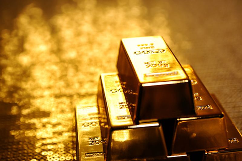 This Diwali, if you are contemplating investing into gold, these are the best 4 ways to invest gold 