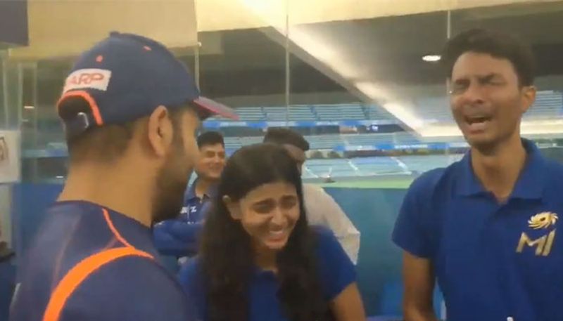 Watch a Mumbai Indians fan crying in front of Rohit Sharma