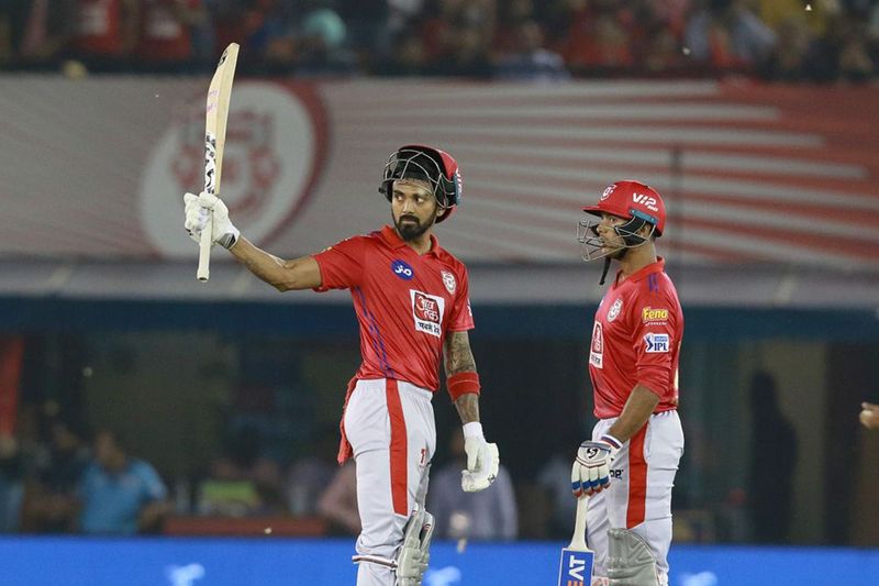 kings xi won by 6 wicketes vs srh