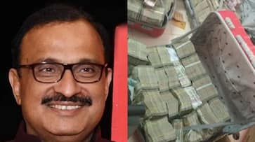 IT department busted cash racket worth 281 crores in MP, was to be send in headquarters of the party