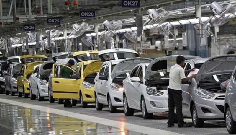 why must the slump in the auto sector must be a worry for the entire indian economy