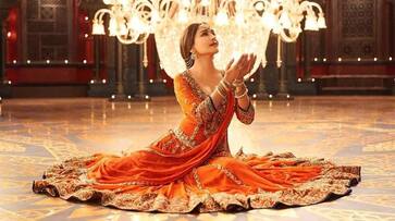 Madhuri Dixit Maar Dala in Devdas you have to watch Tabaah Ho Gaye from Kalank