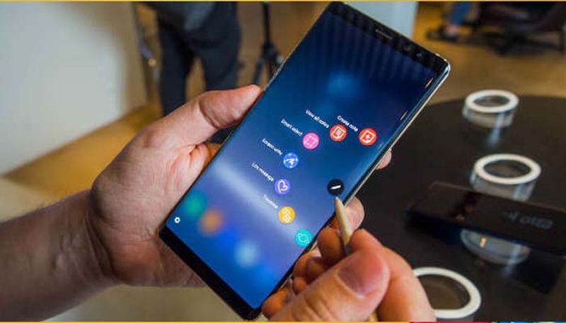 Best smartphones to launch in April: Huawei P30 Pro, Nokia 9   PureView, Realme 3 Pro, Samsung Galaxy A90