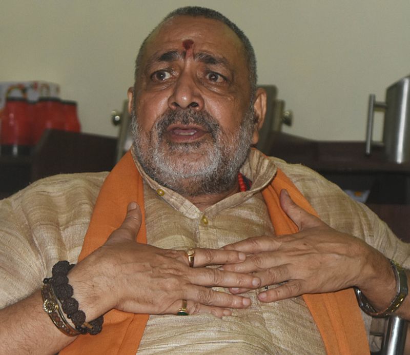 Union Minister Giriraj Singh Mocks Pakistan in Kulbhushan Jadhav Case