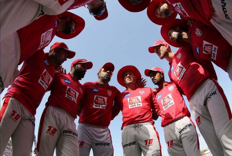 Blow for Kings XI Punjab as opener suffers back injury