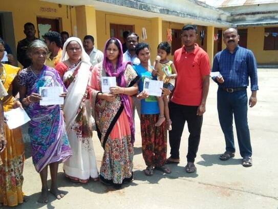 Chhattisgarh: Befitting reply to Naxal, Slain BJP MLA Bhima Mandavi's wife, parents cast vote in Bastar