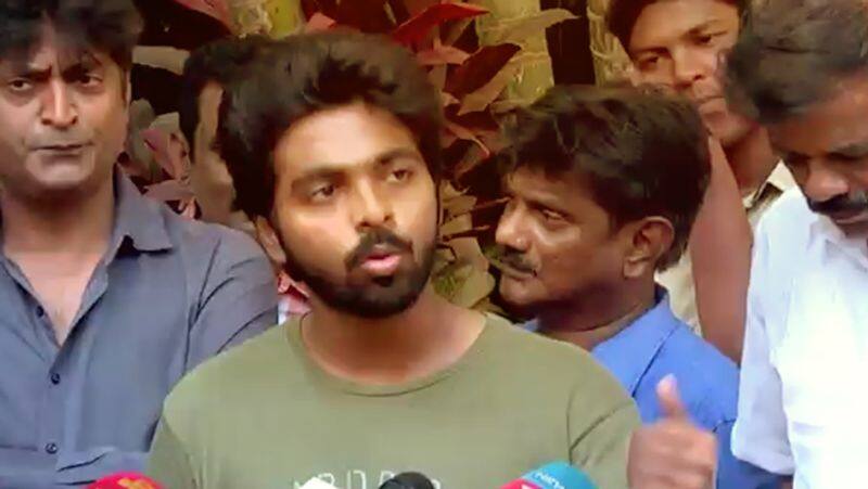 GV Prakash Kumar Byte