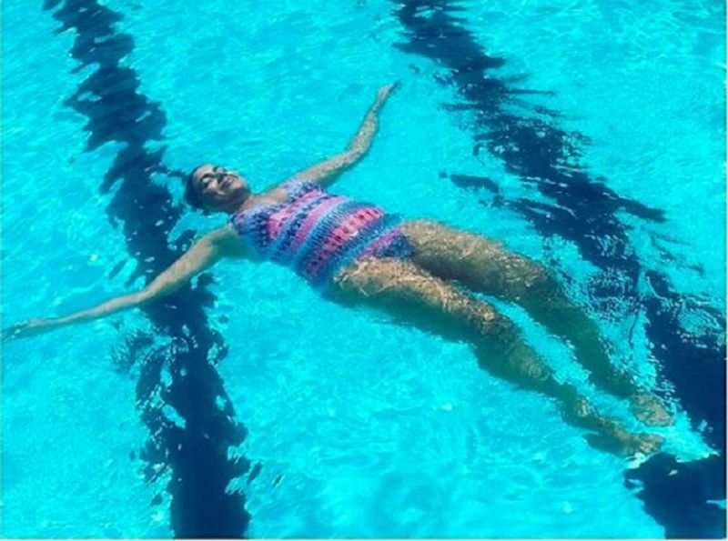 Bollywood actress Sameera Reddy swim suit photo goes viral