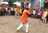 Policeman carried away by Ram bhakti faces flak