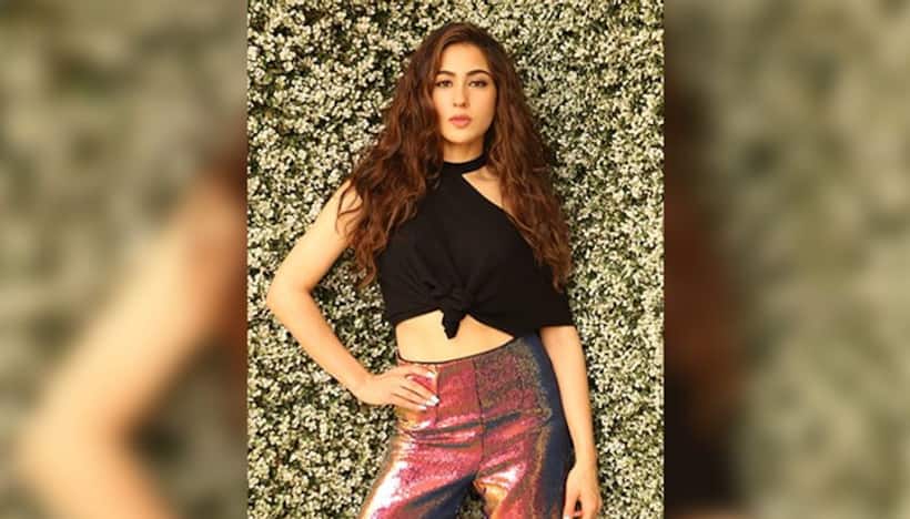 SOTY 2 की स्क्रीनिंग पर पहुंचे सारा के एक्स बॉयफ्रेंड, आधी फिल्म देखकर निकलीं