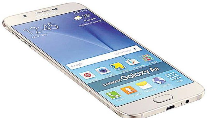 Samsung says it sold 2 mn A series smartphones in 40 days, clocks USD 500 mn in sales