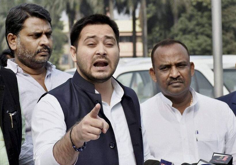 आखिर तेजस्वी यादव ने क्यों बनाई है चुनाव प्रचार से दूरी